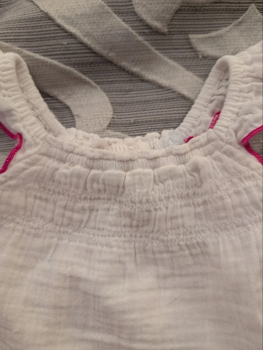 Baby Gap Baby Girls White Cotton Ruffle Tank Top with Pink Trim Size 6-12m